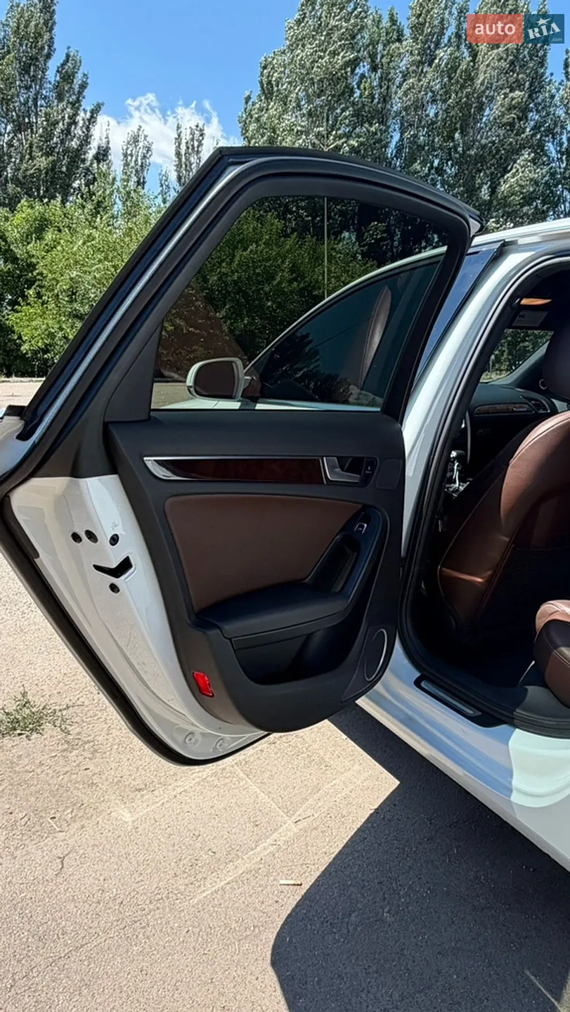 2012 Audi A4 - мініатюра 13