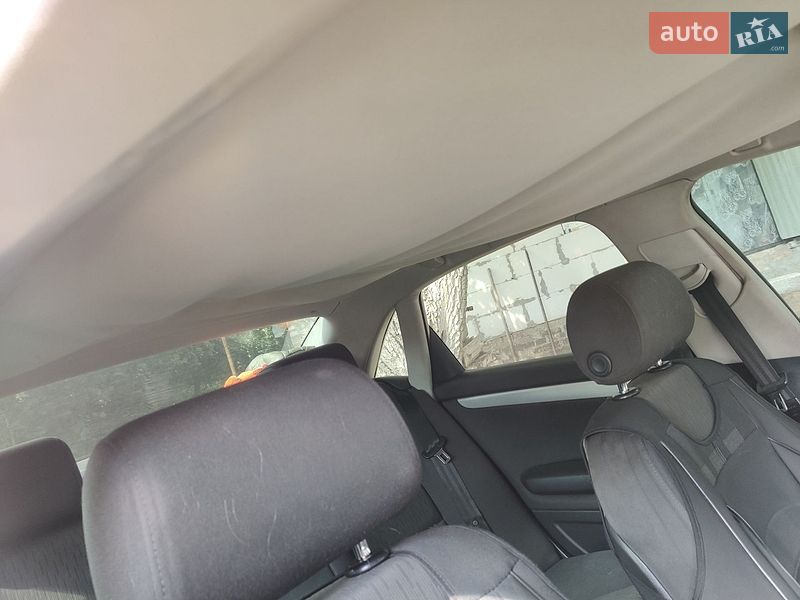 Седан Audi A4 2005 в Краснограді фото 8 Седан Audi A4 2005 в Краснограді