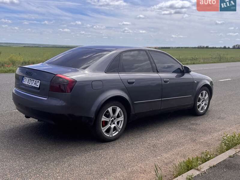 Седан Audi A4 2002 в Подільську