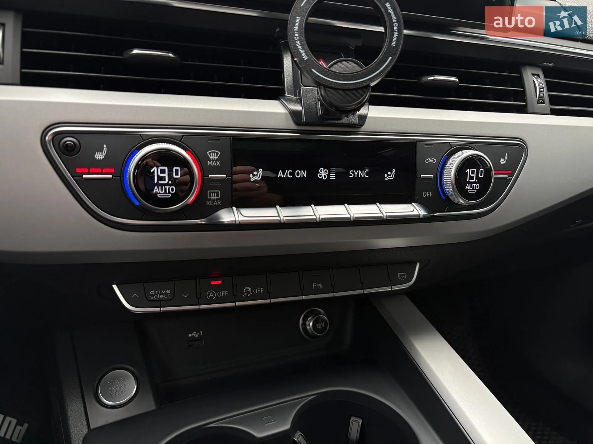 2020 Audi A4 - мініатюра 25