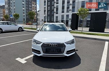 Седан Audi A4 2018 в Ровно