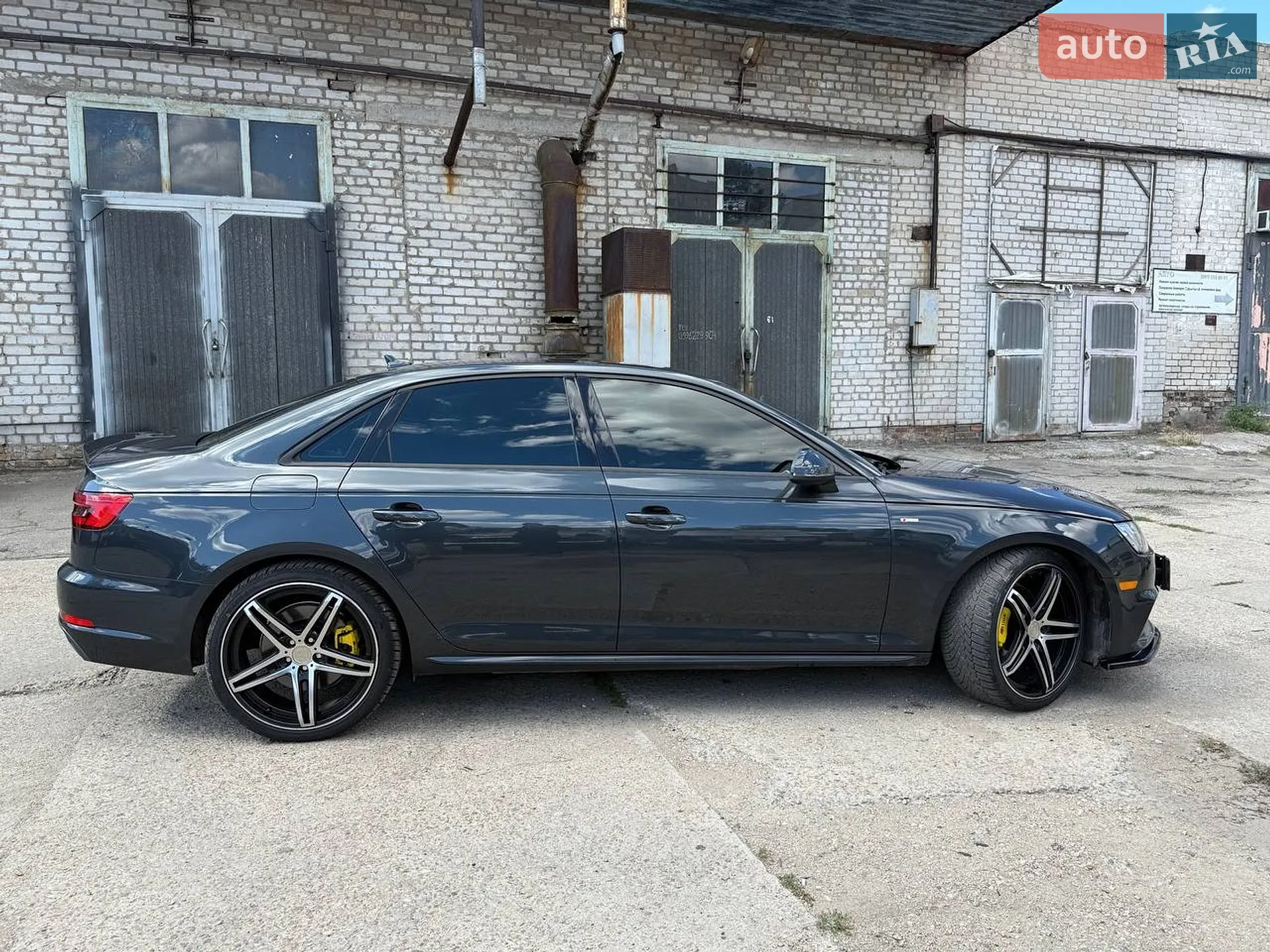 2017 Audi A4 - мініатюра 2