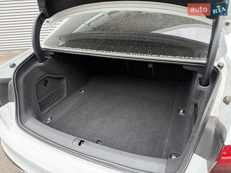 Седан Audi A4 2020 в Ровно фото 35 Седан Audi A4 2020 в Ровно