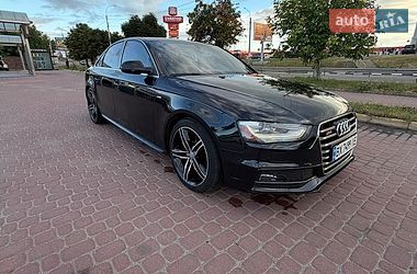 Седан Audi A4 2012 в Рівному
