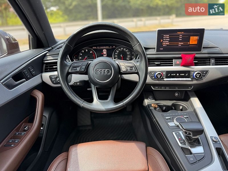 Седан Audi A4 2017 в Виннице