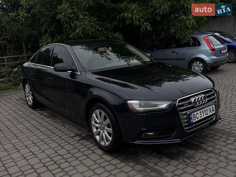Седан Audi A4 2012 в Львові Седан Audi A4 2012 в Львові