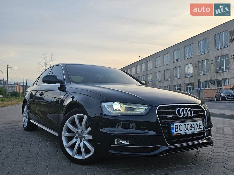 Седан Audi A4 2014 в Львове