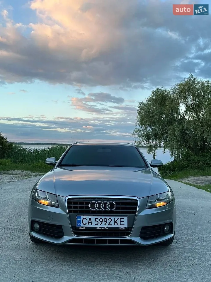 2010 Audi A4 - мініатюра 21