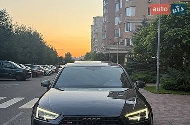 Седан Audi A4 2016 в Киеве фото 9 Седан Audi A4 2016 в Киеве