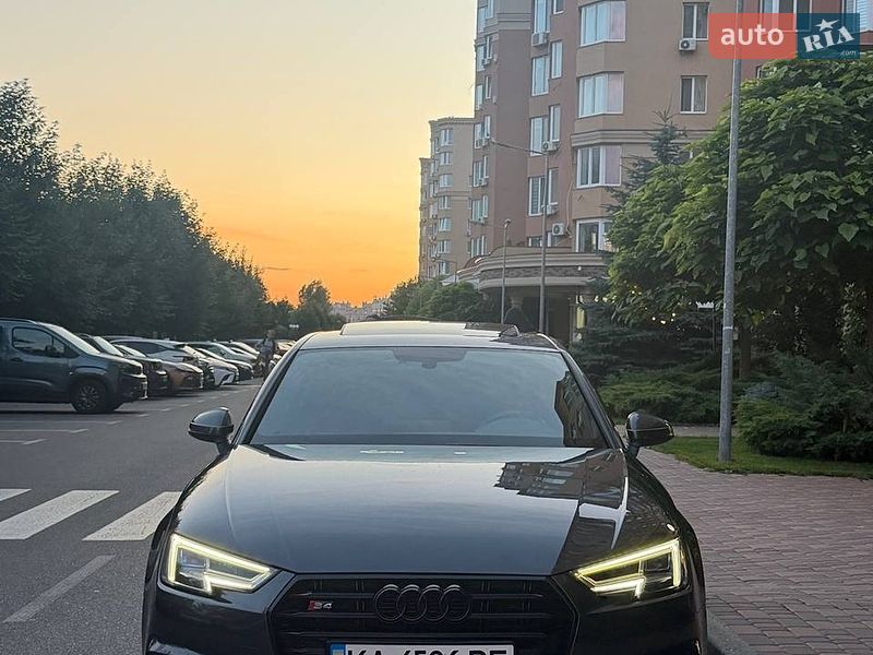 Седан Audi A4 2016 в Киеве фото 9 Седан Audi A4 2016 в Киеве