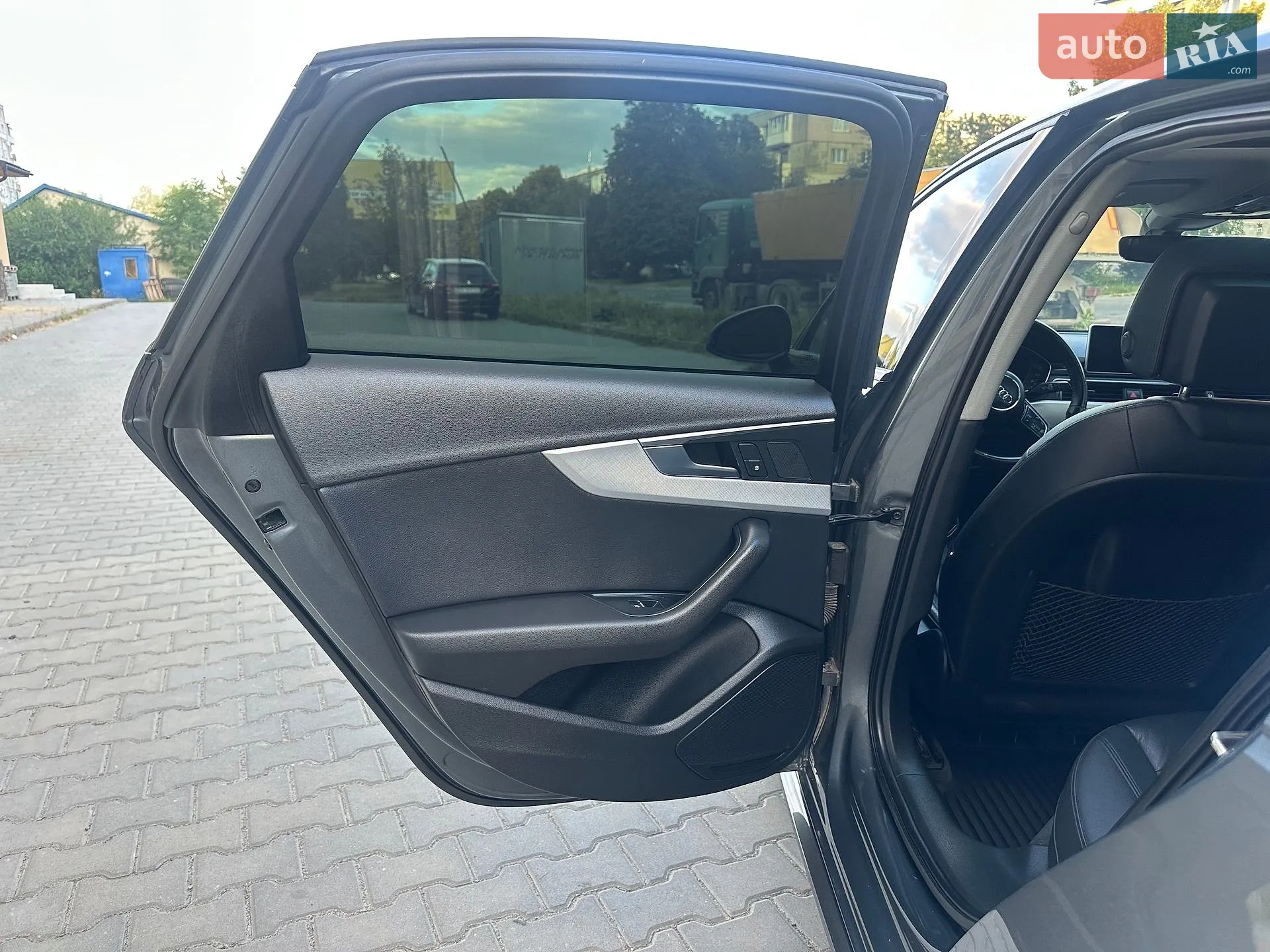 2016 Audi A4 - мініатюра 13