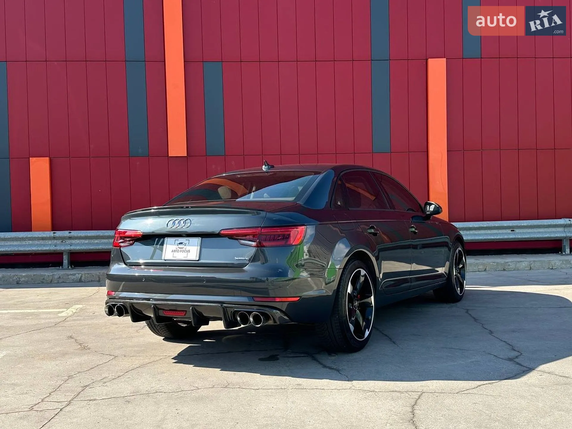 2015 Audi A4 - мініатюра 8