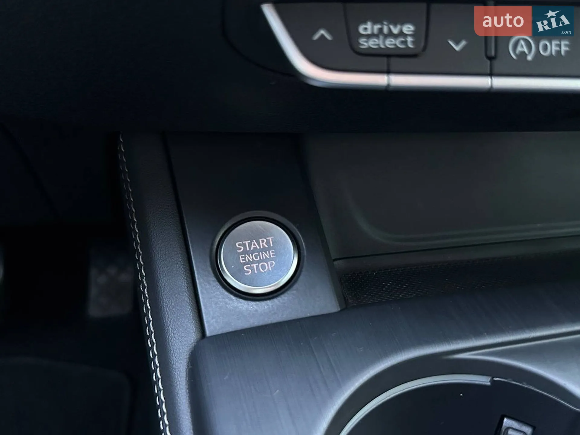 2015 Audi A4 - мініатюра 25