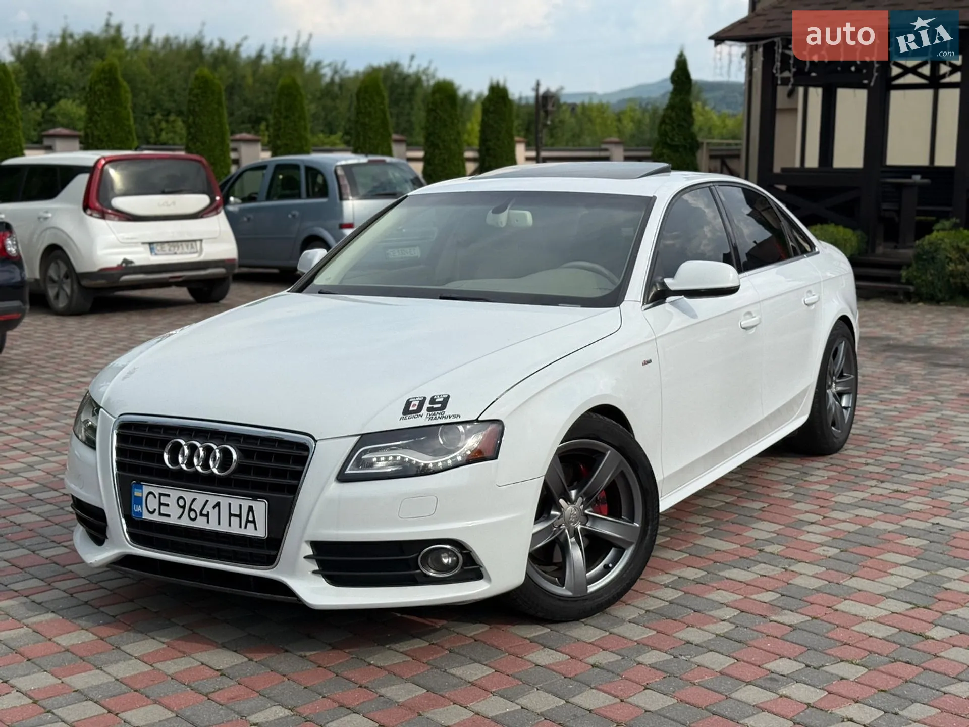 2012 Audi A4 - мініатюра 3