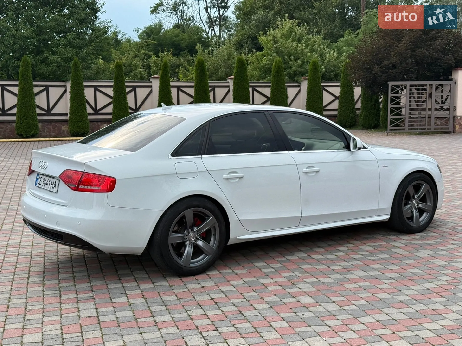 2012 Audi A4 - мініатюра 8