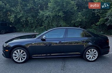 Седан Audi A4 2018 в Полтаві