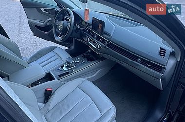 Седан Audi A4 2018 в Полтаві