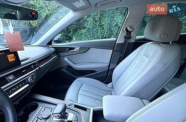Седан Audi A4 2018 в Полтаві