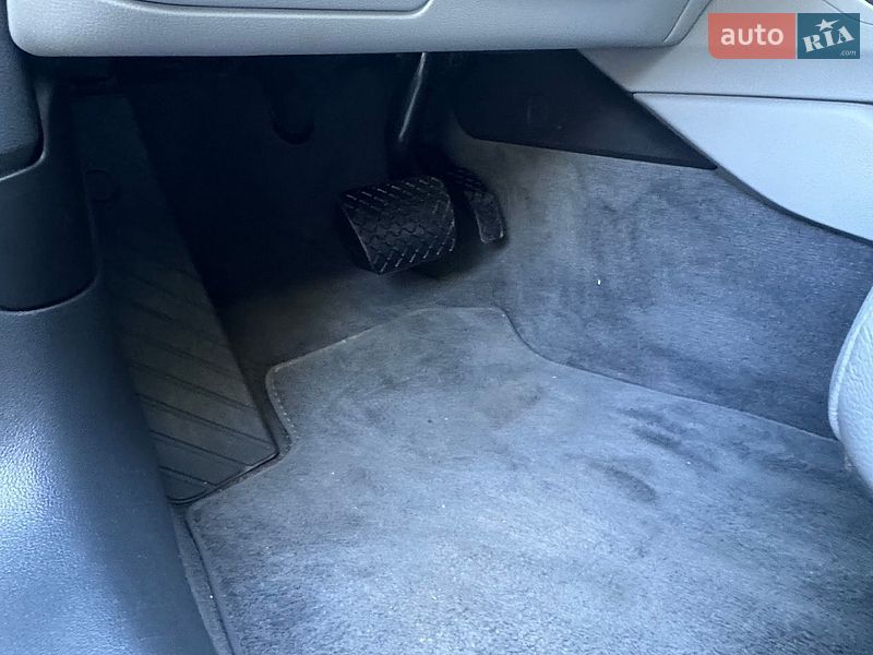 Седан Audi A4 2018 в Полтаві