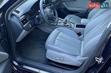 Седан Audi A4 2018 в Полтаві