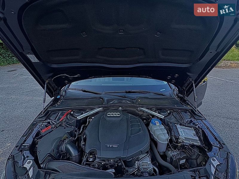 Седан Audi A4 2018 в Полтаві
