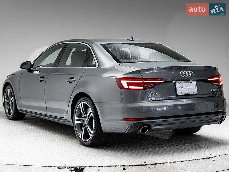 Седан Audi A4 2018 в Львове