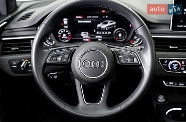 Седан Audi A4 2018 в Львове