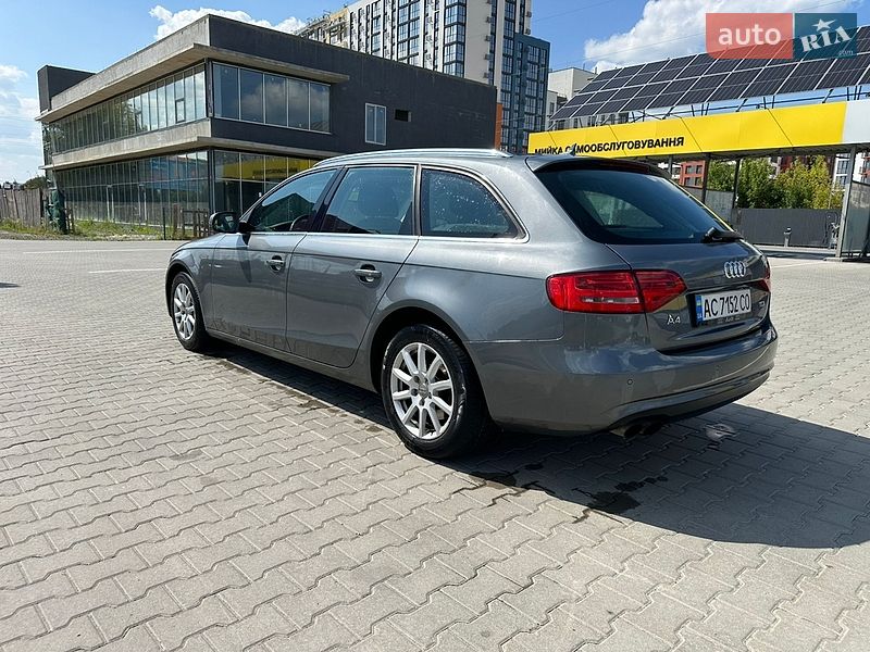 Универсал Audi A4 2012 в Луцке