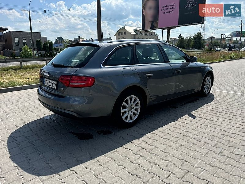 Универсал Audi A4 2012 в Луцке