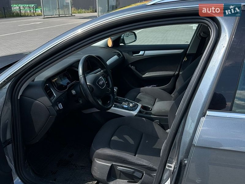 Универсал Audi A4 2012 в Луцке