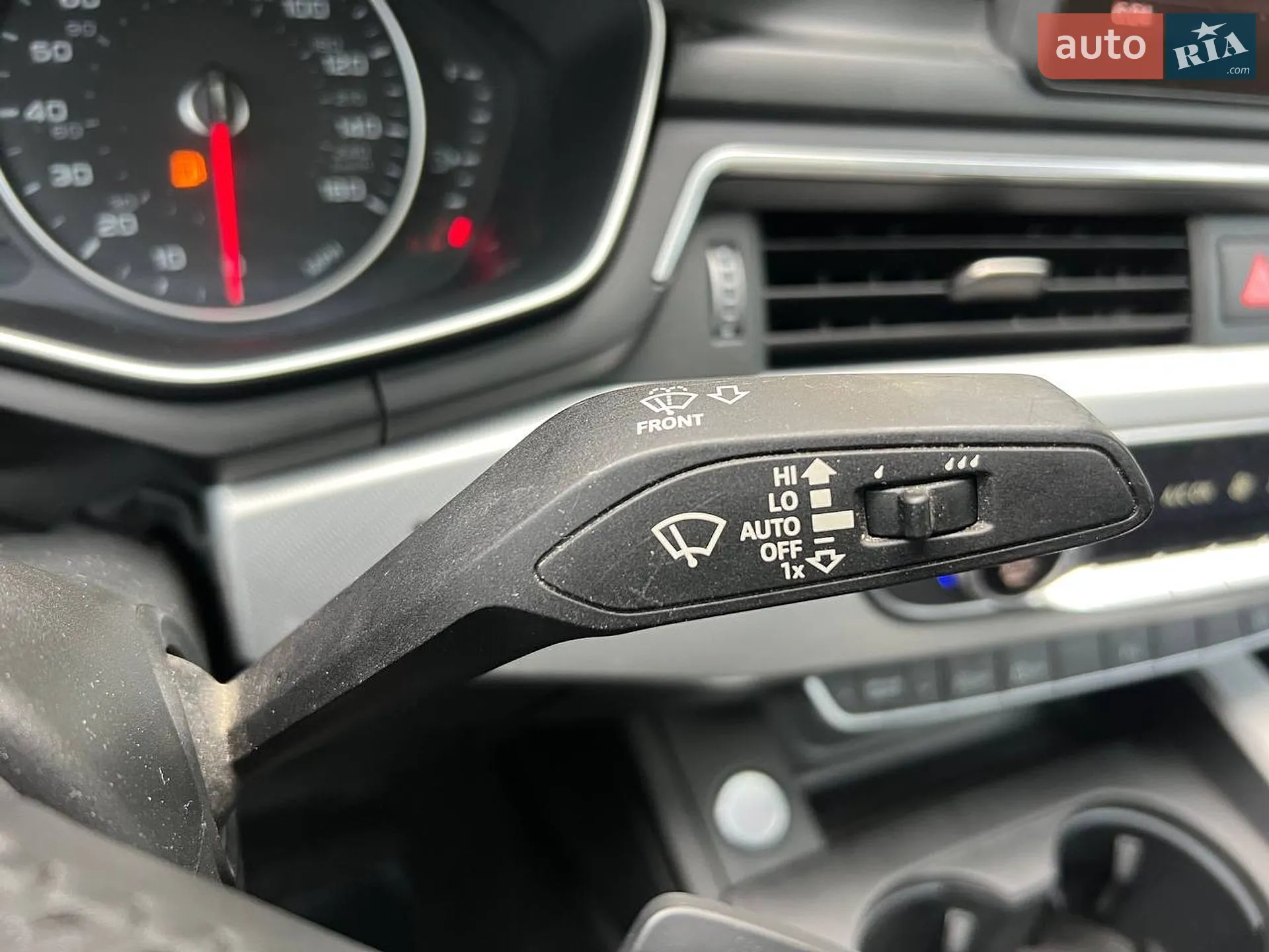 2016 Audi A4 - мініатюра 23