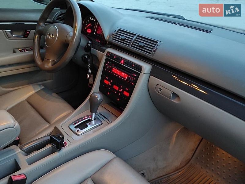Audi A4 2004 Audi A4 2004