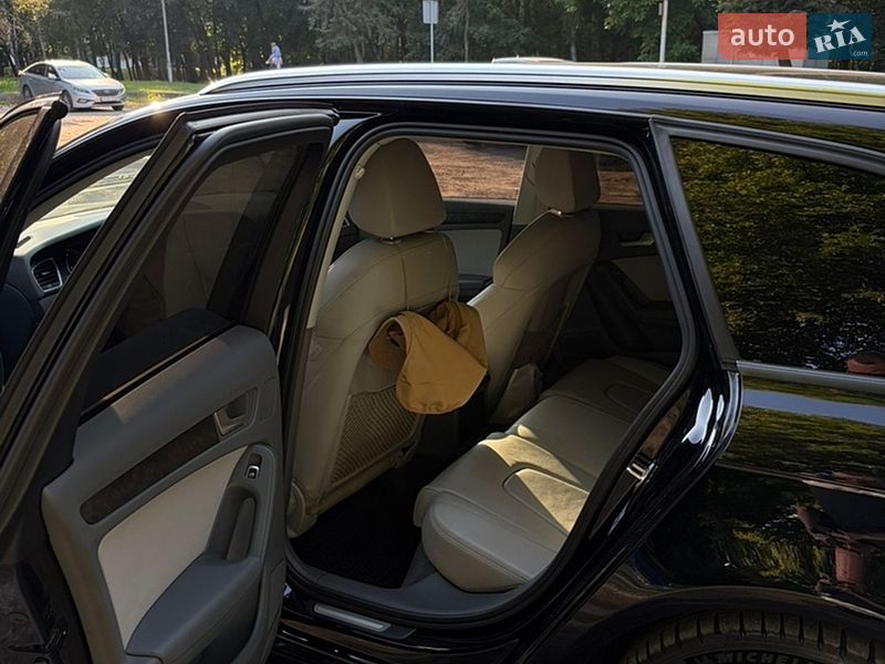 Универсал Audi A4 2015 в Хмельницком