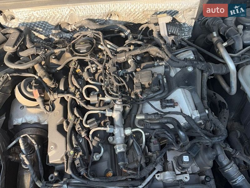 Универсал Audi A4 2015 в Хмельницком