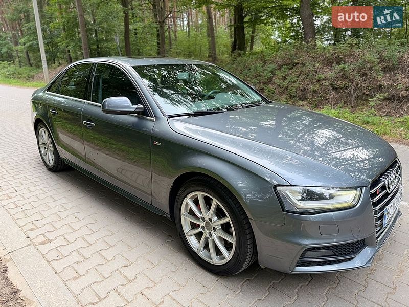Audi A4 2015