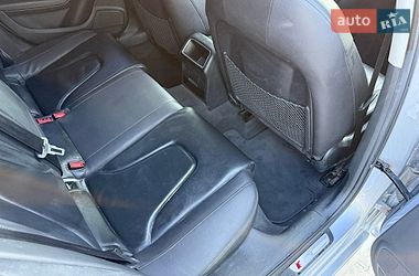 Седан Audi A4 2015 в Львове