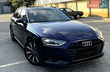 Универсал Audi A4 2020 в Киеве