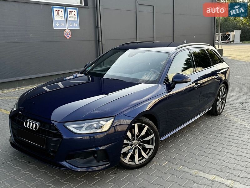 Универсал Audi A4 2020 в Киеве