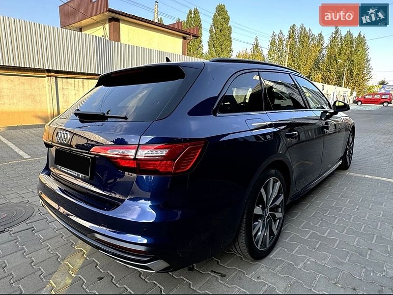 Универсал Audi A4 2020 в Киеве