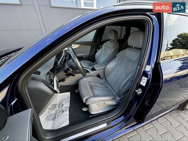 Универсал Audi A4 2020 в Киеве