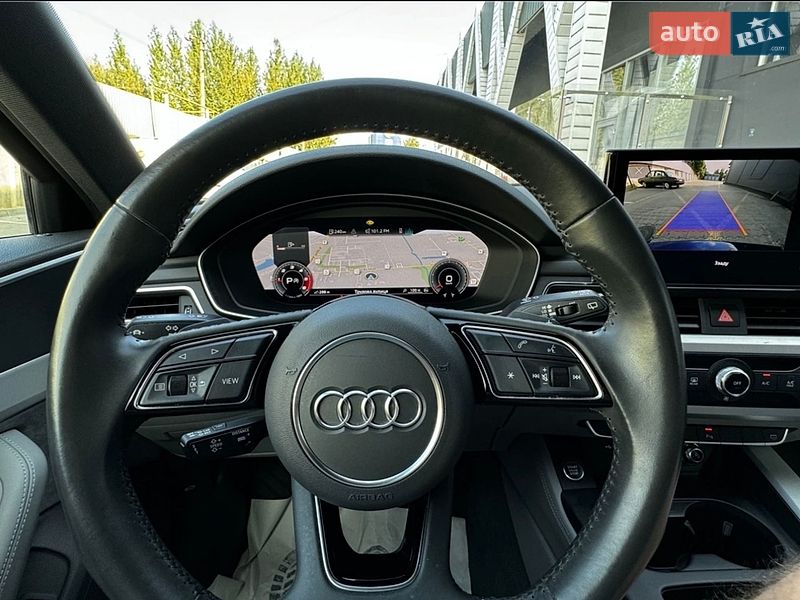 Универсал Audi A4 2020 в Киеве