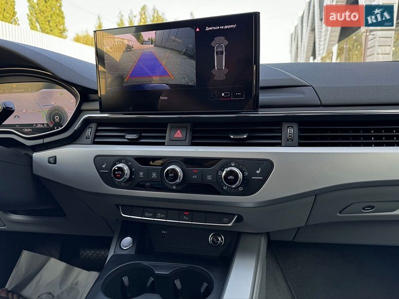 Универсал Audi A4 2020 в Киеве