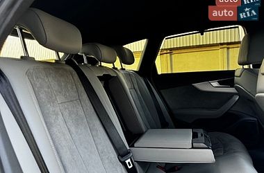 Универсал Audi A4 2020 в Киеве