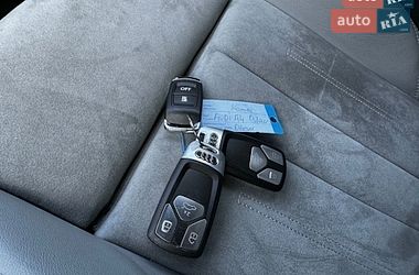 Универсал Audi A4 2020 в Киеве