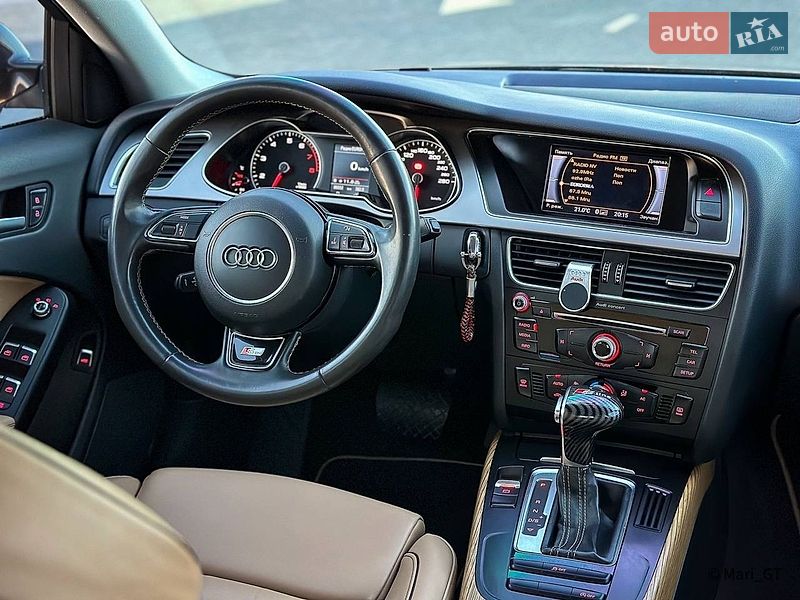 Седан Audi A4 2013 в Днепре