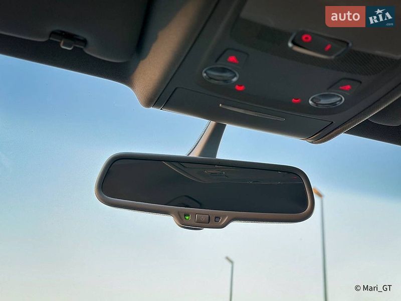 Седан Audi A4 2013 в Днепре