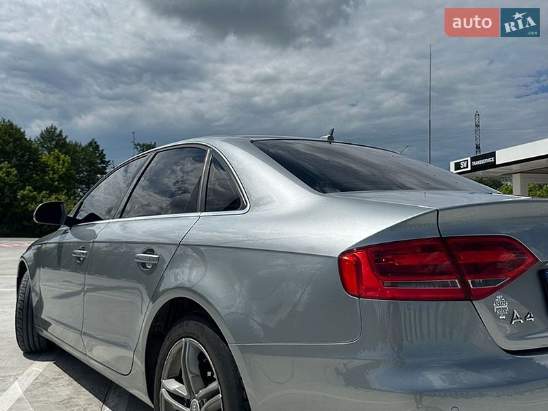 Седан Audi A4 2008 в Звягелі