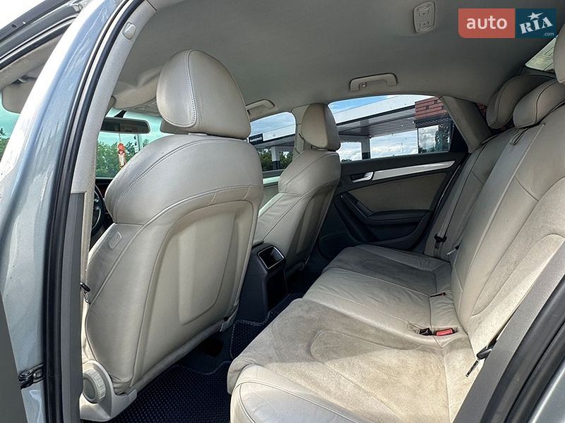 Седан Audi A4 2008 в Звягелі
