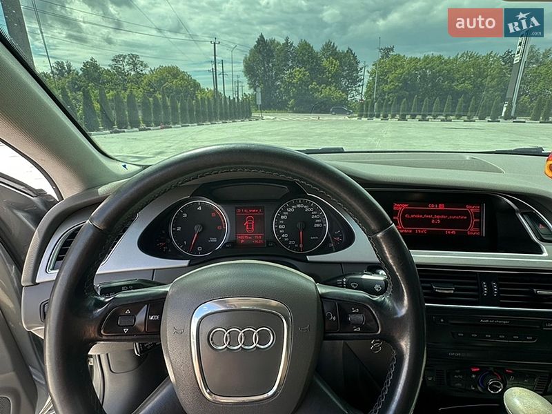 Седан Audi A4 2008 в Звягелі