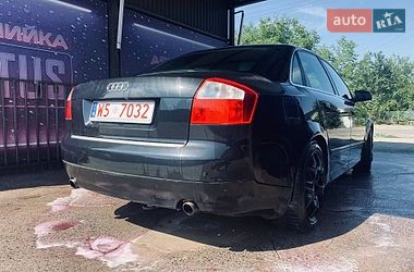 Седан Audi A4 2002 в Остроге
